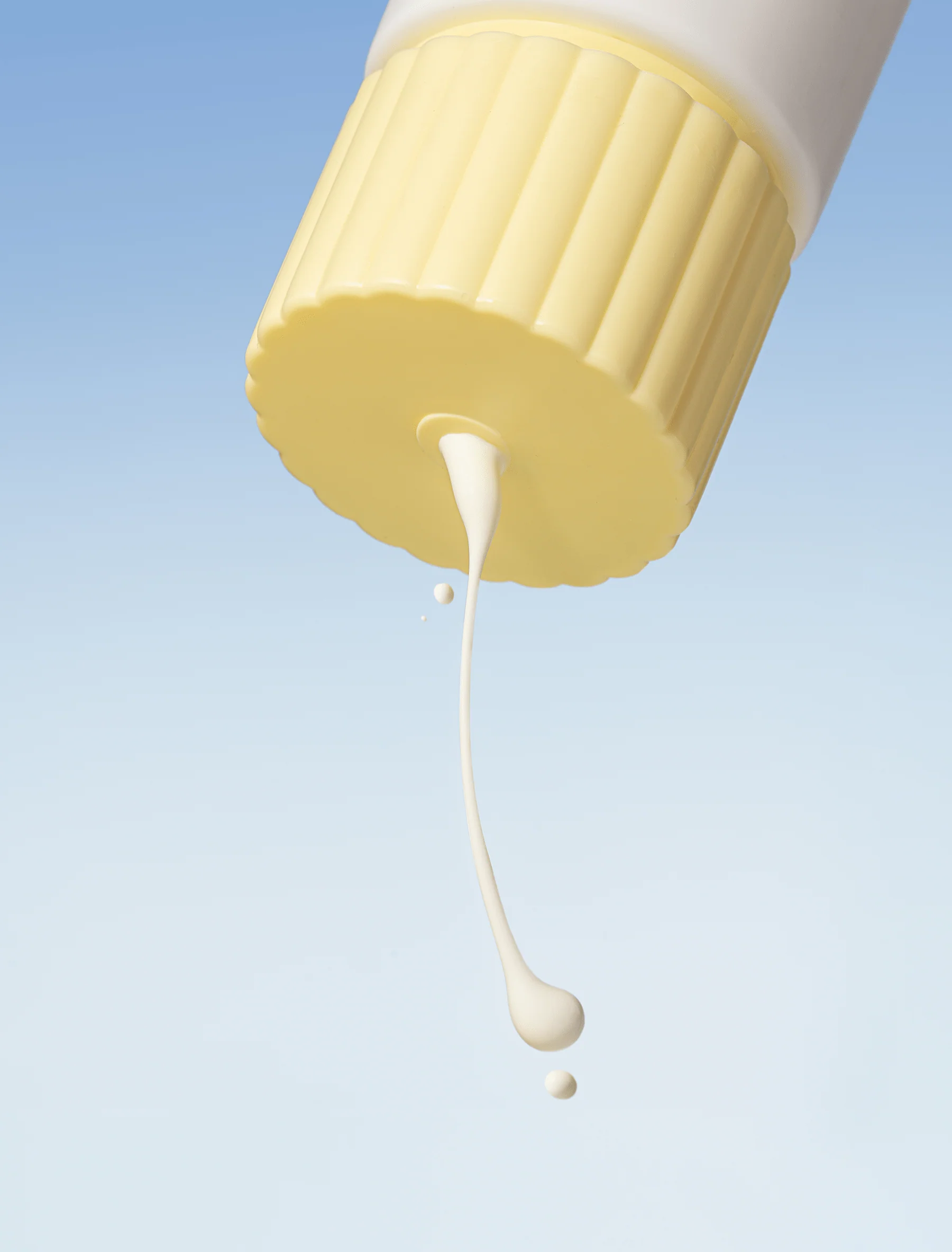 Sunny Milk SPF 50+ Body Serum - Image 4